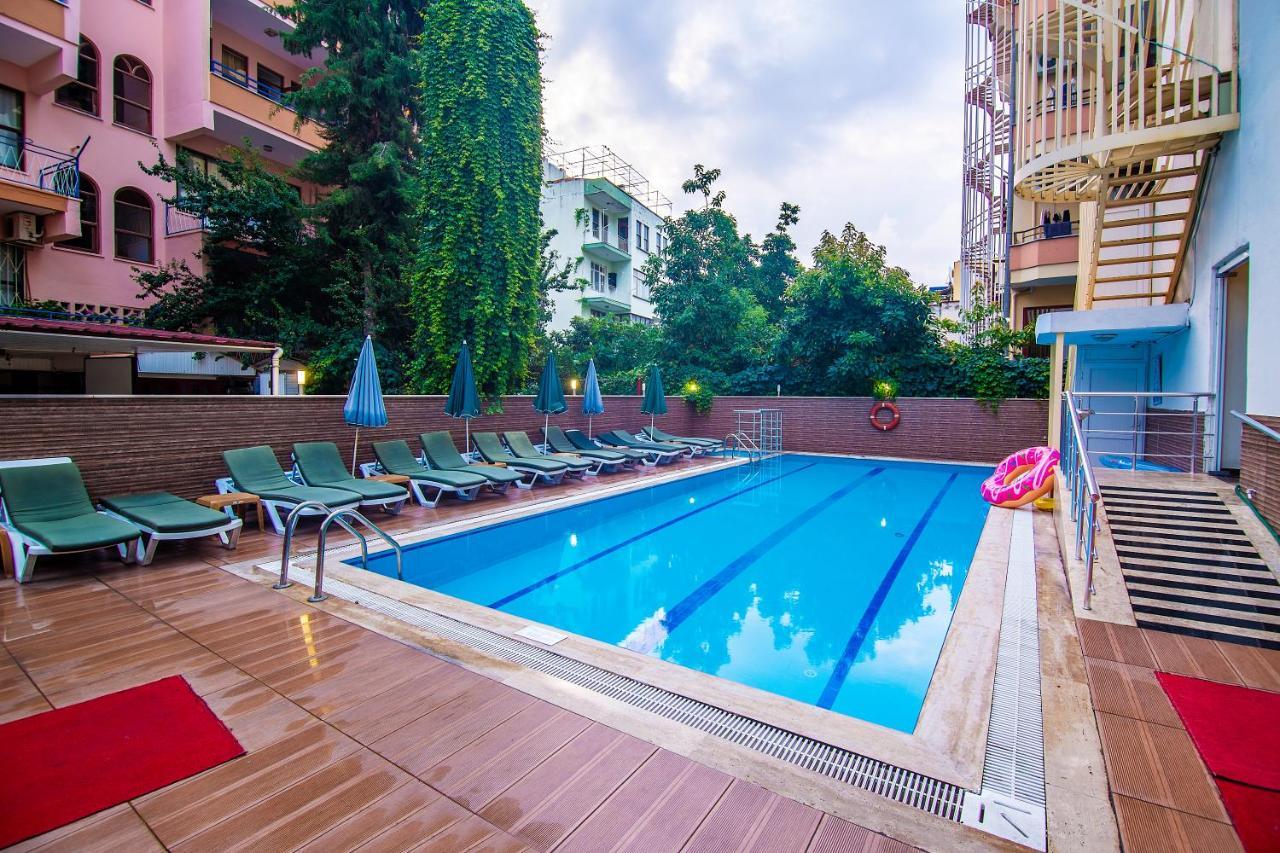 Kleopatra Blue Hawai Hotel Alanya Buitenkant foto