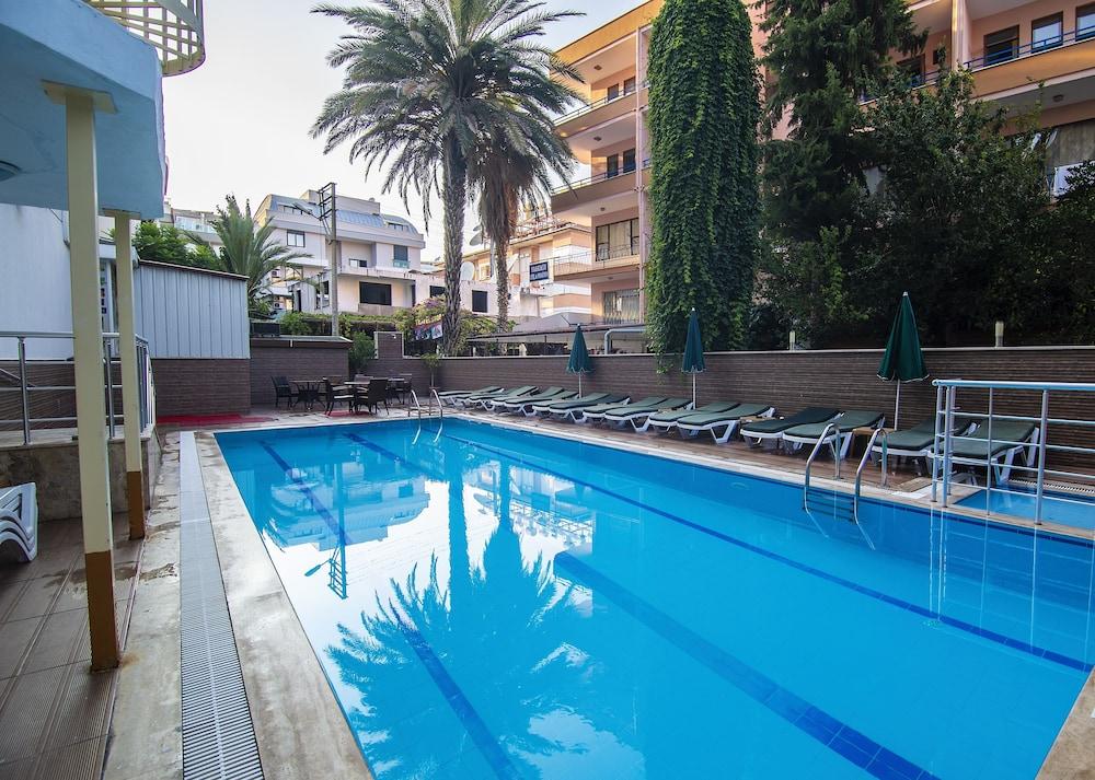 Kleopatra Blue Hawai Hotel Alanya Buitenkant foto