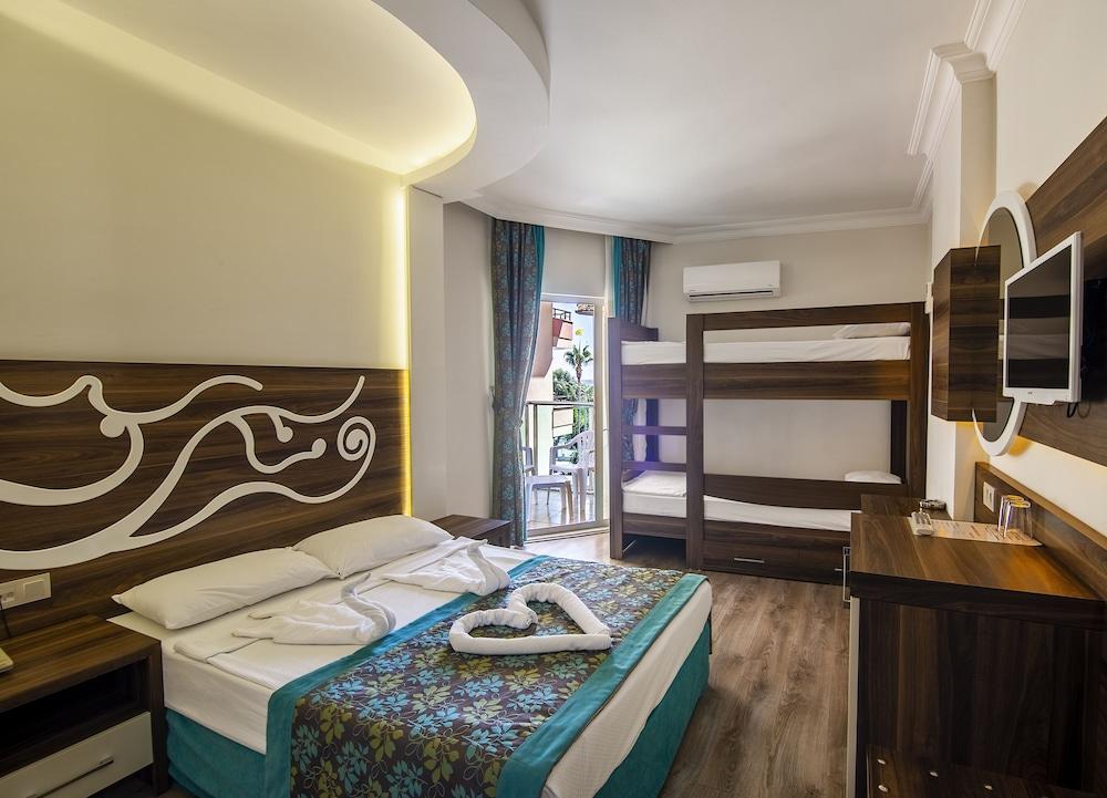 Kleopatra Blue Hawai Hotel Alanya Buitenkant foto