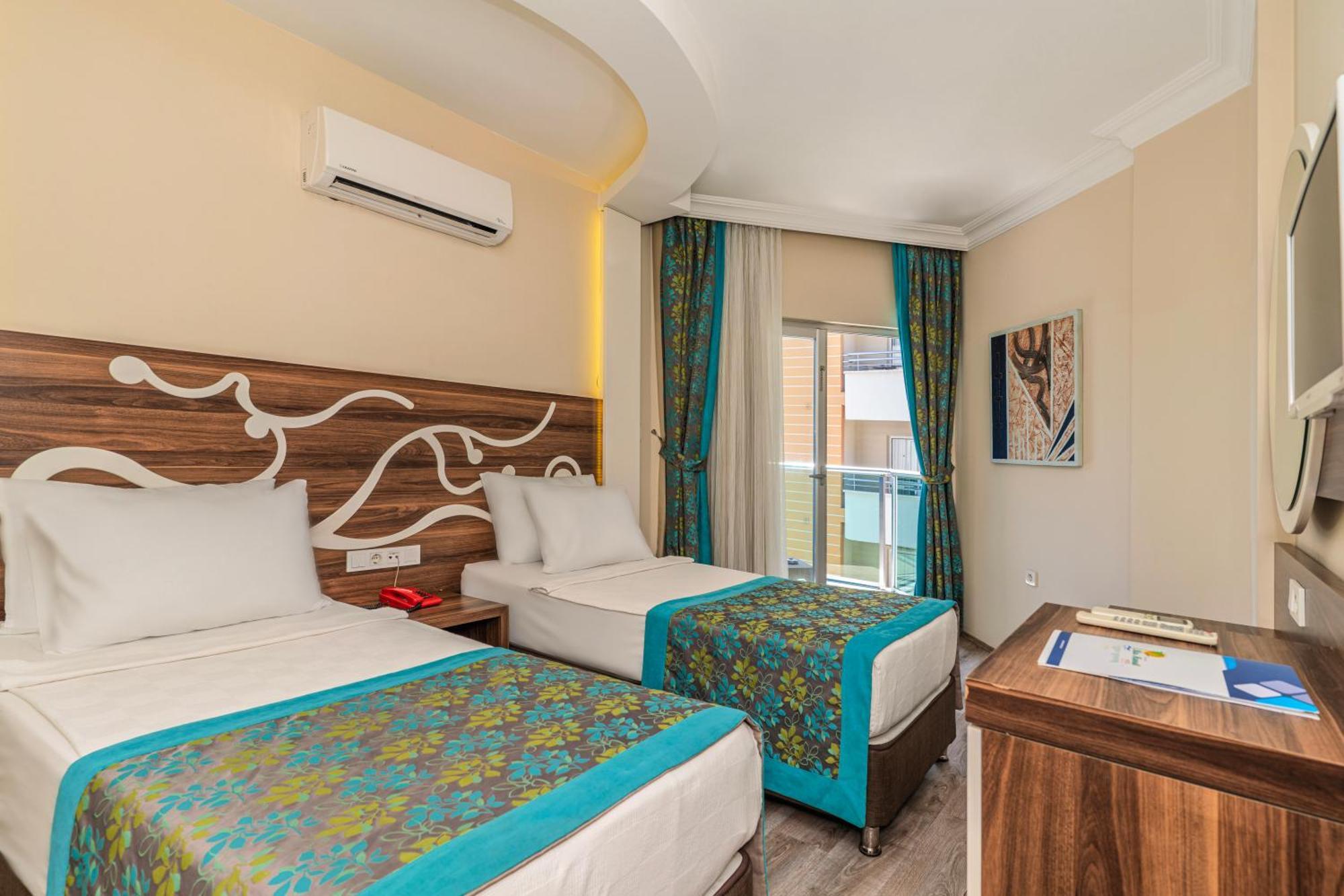 Kleopatra Blue Hawai Hotel Alanya Buitenkant foto